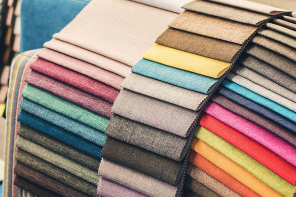 Đa dạng loại vải để chọn may áo vest nữ phù hợp