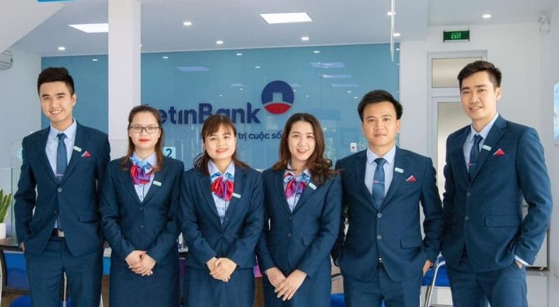 Đồng phục vest của ngân hàng Vietinbank rất sang trọng, cao cấp 